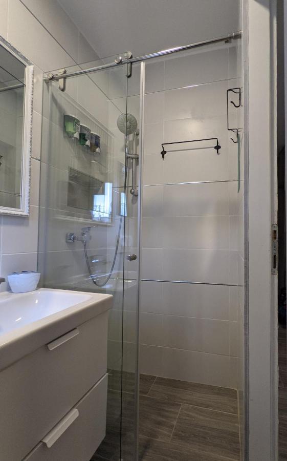 Danka Appartement Belgrado Buitenkant foto